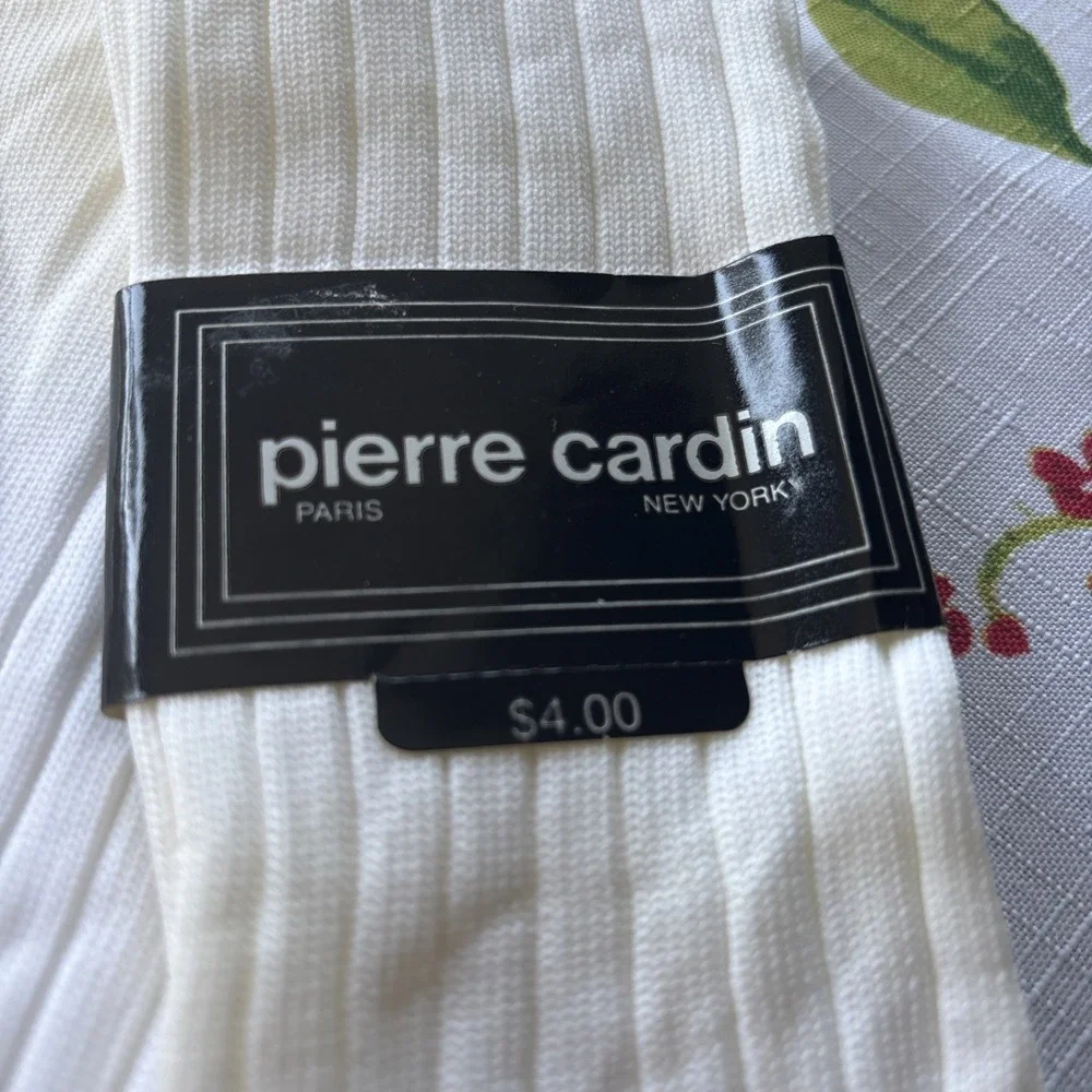 NOS Vintage PIERRE CARDIN Solid White Nylon Men's Dress Socks Size 10-13